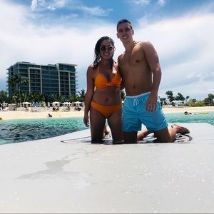 Meet your Posher, Leah